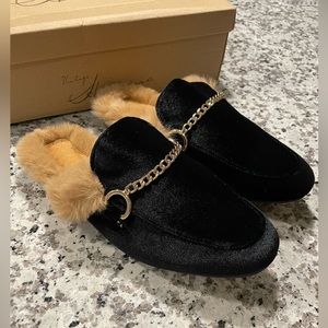 Vintage Habana velvet loafers 💫